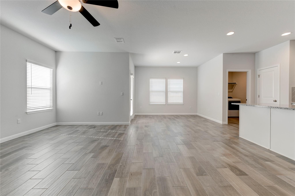 10716 Timber Brook Pass - Photo 3