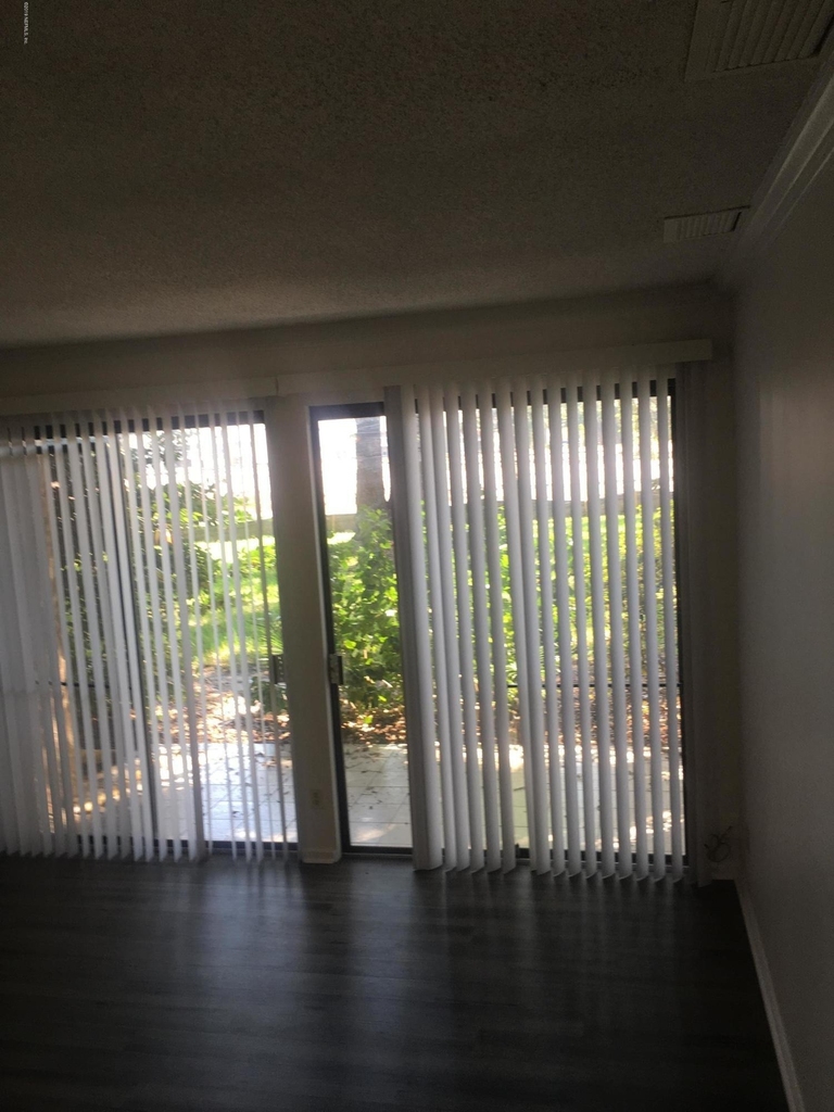 7703 Las Palmas Way - Photo 19