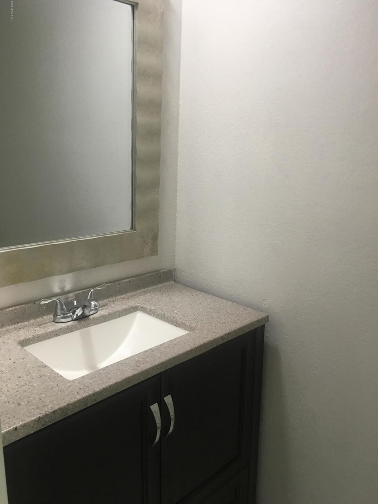 7703 Las Palmas Way - Photo 10