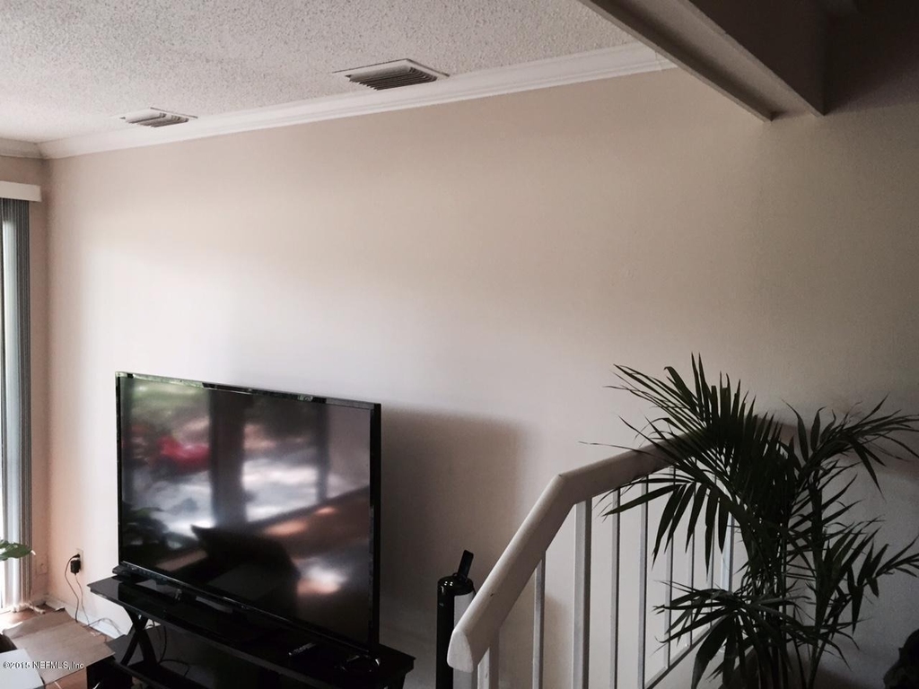 7703 Las Palmas Way - Photo 8