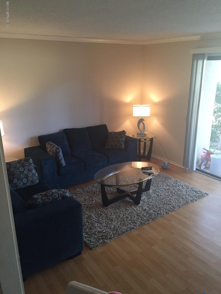 7703 Las Palmas Way - Photo 3
