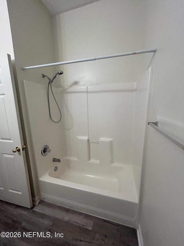 6063 Maggies Circle - Photo 8