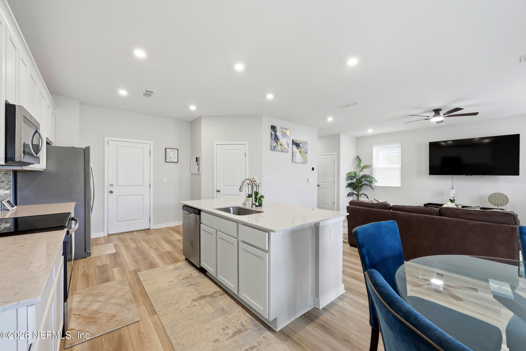 14742 Cashew Avenue - Photo 16