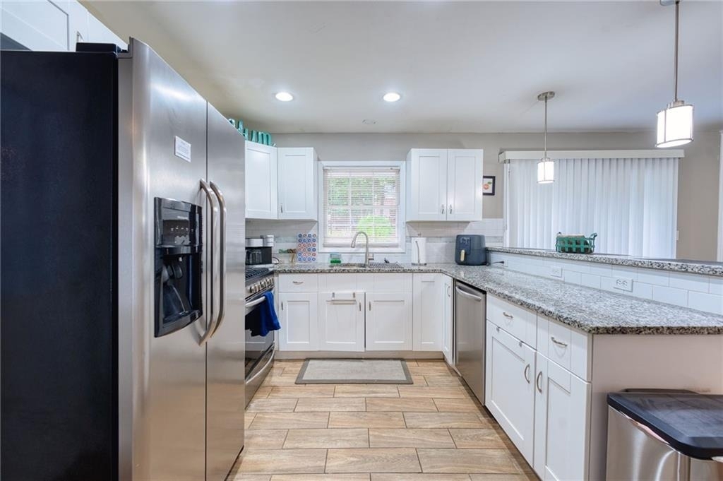 2418 Brookdale Drive Ne - Photo 11