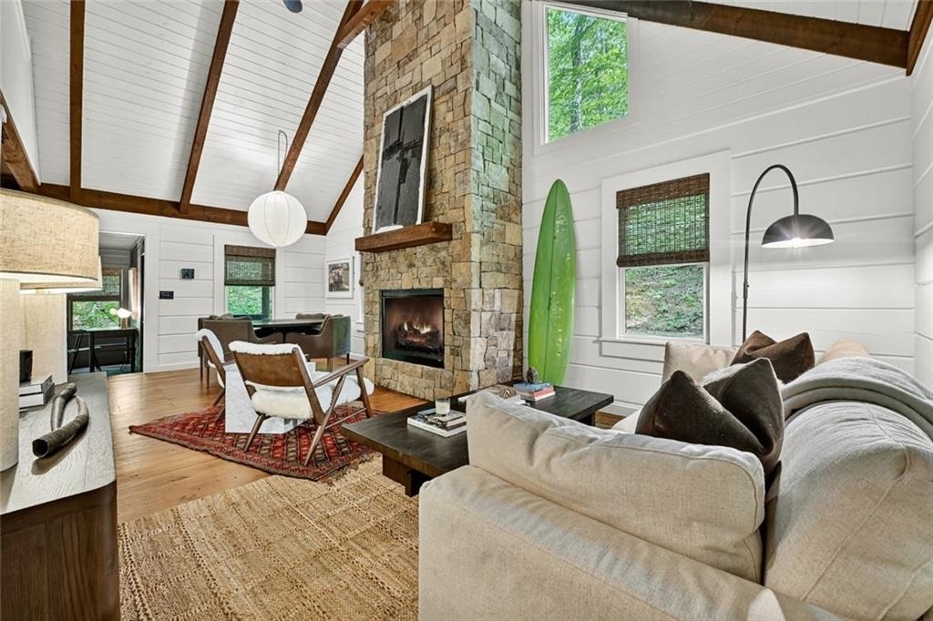 545 Chestnut Ridge - Photo 0