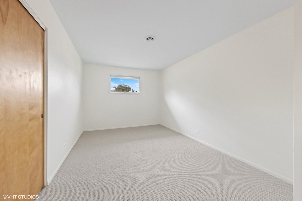 724 Barnsdale Road - Photo 7