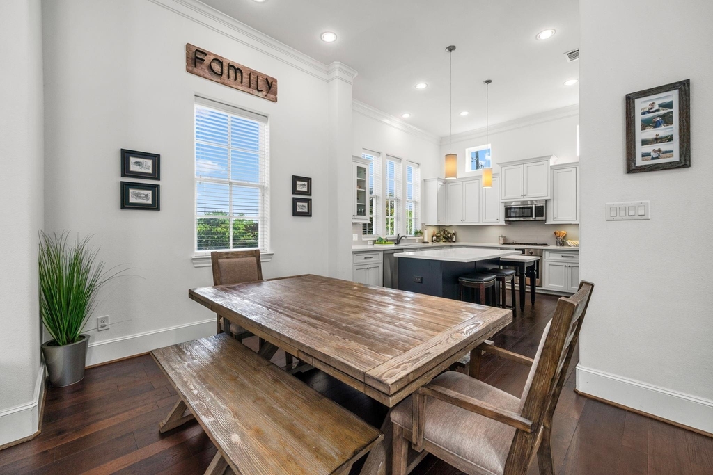 816 Ennis Street - Photo 9
