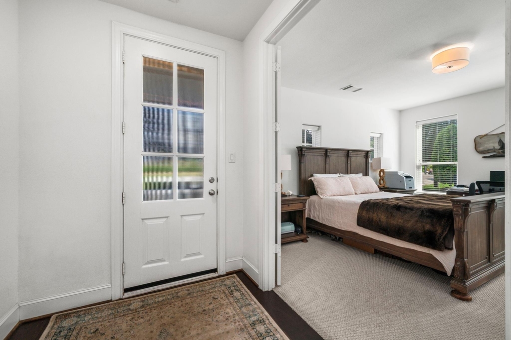 816 Ennis Street - Photo 22