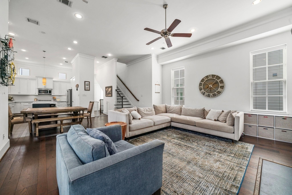 816 Ennis Street - Photo 6