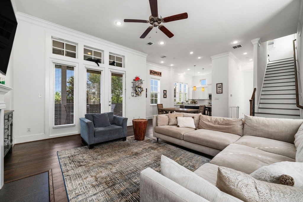 816 Ennis Street - Photo 7