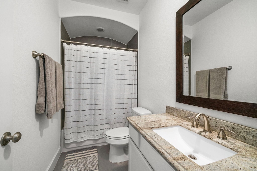 816 Ennis Street - Photo 15