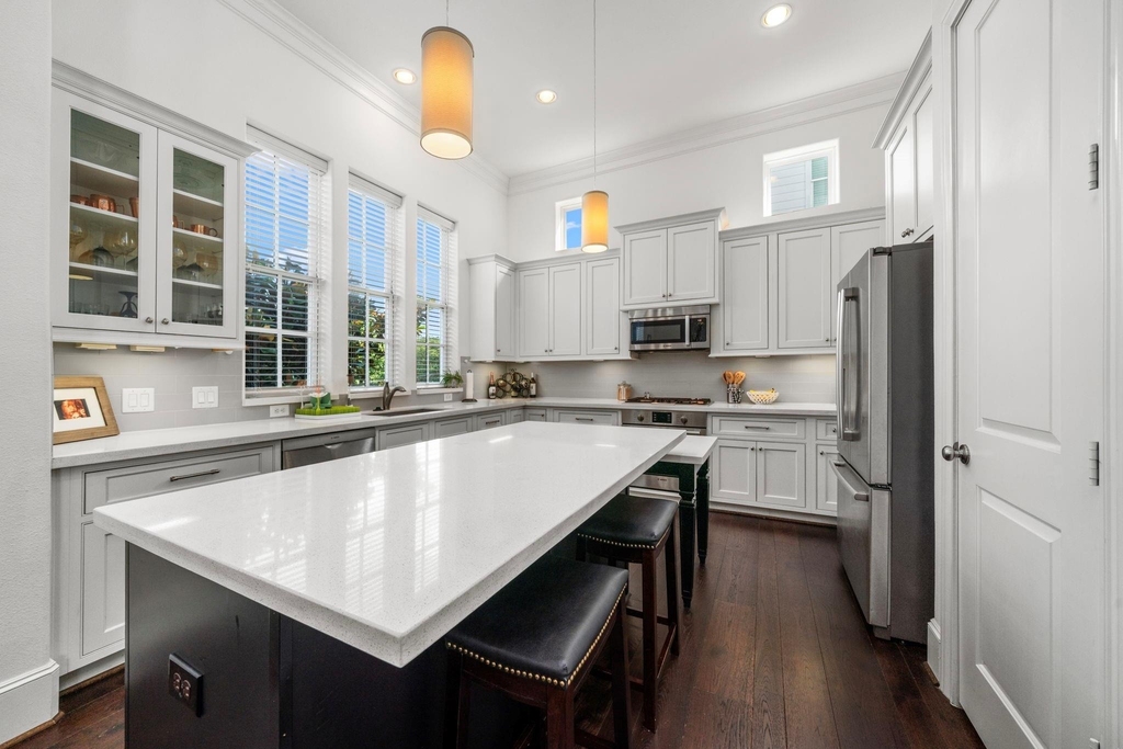 816 Ennis Street - Photo 12