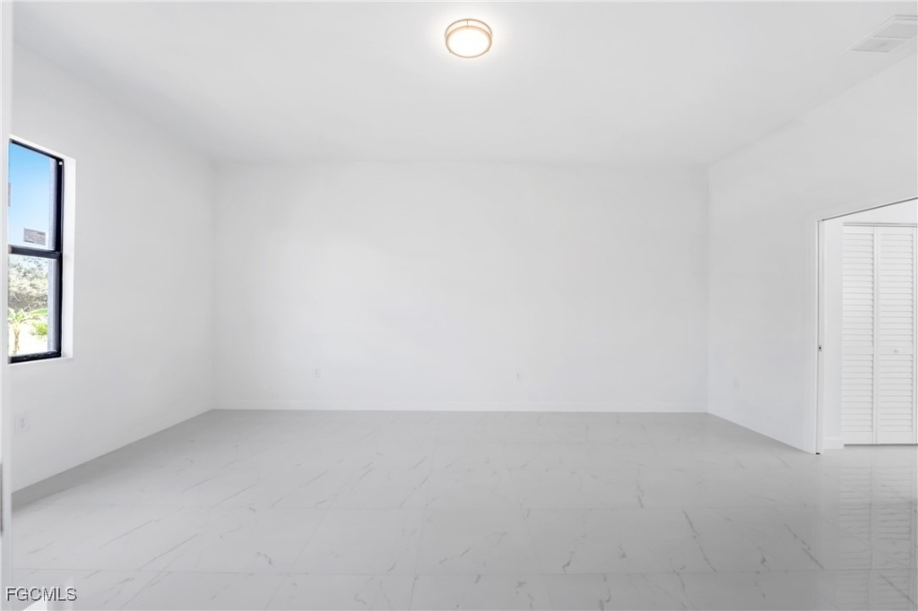 2602 73rd Street W - Photo 15