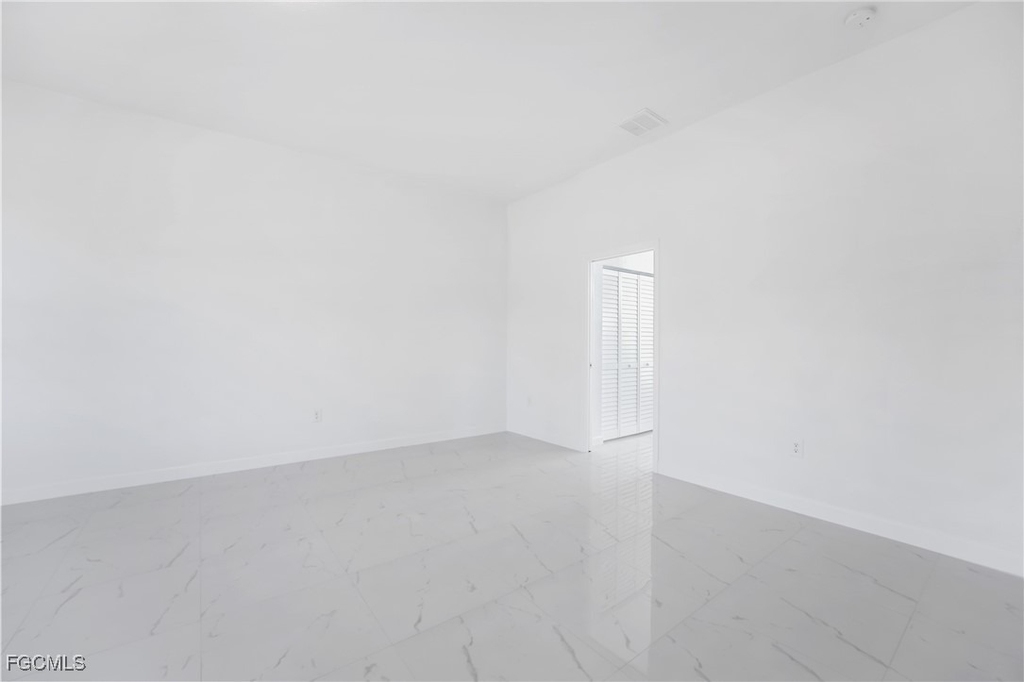2602 73rd Street W - Photo 17