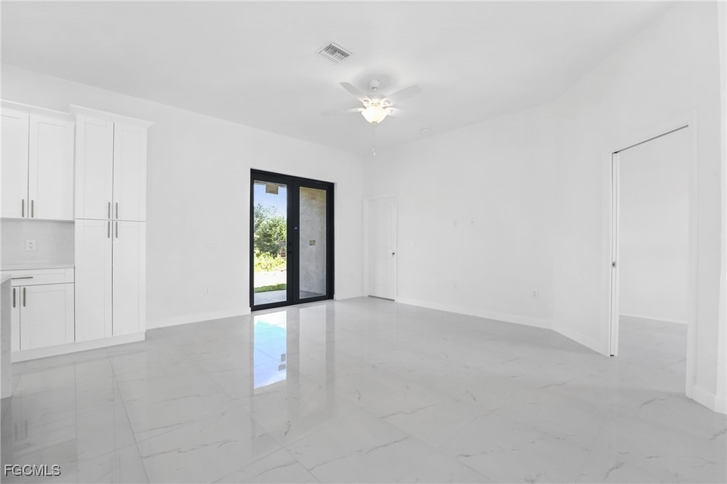 2602 73rd Street W - Photo 10