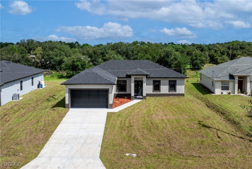 2602 73rd Street W - Photo 2