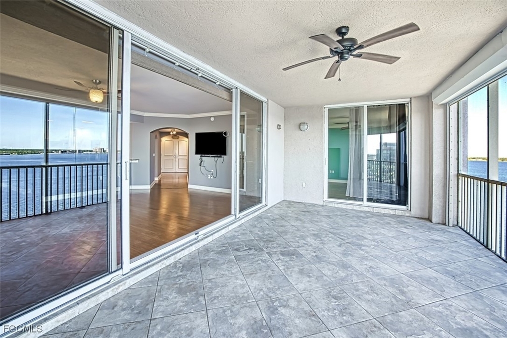 2104 W 1st Street - Photo 18