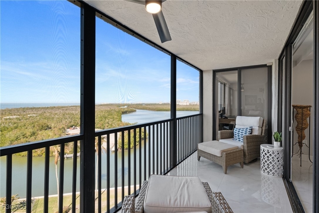 17 Bluebill Avenue - Photo 9