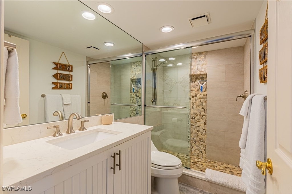 320 Seaview Court - Photo 15