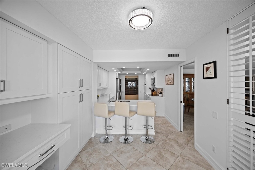 4401 Gulf Shore Boulevard N - Photo 14