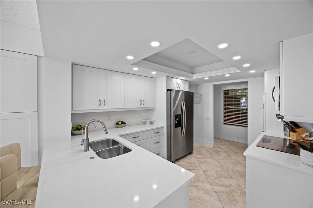 4401 Gulf Shore Boulevard N - Photo 8
