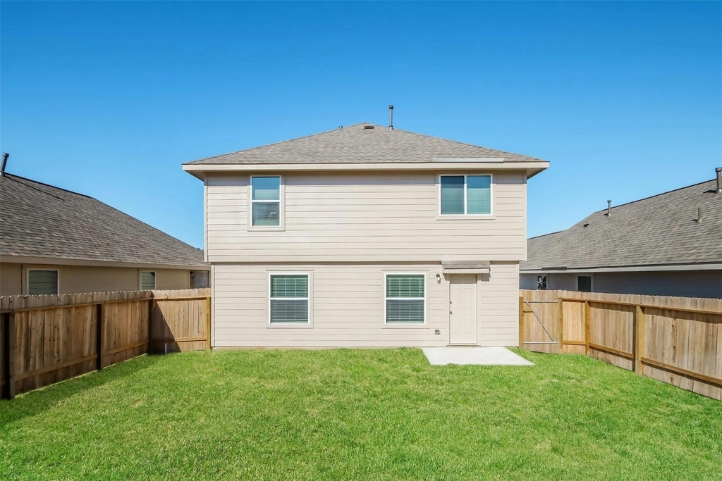 2515 Westslope Drive - Photo 2