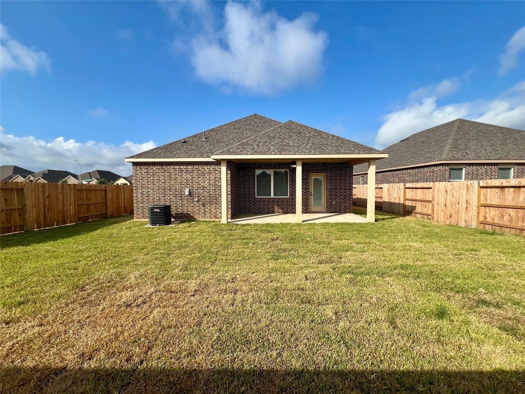 3033 Sorrento Hill Drive - Photo 6