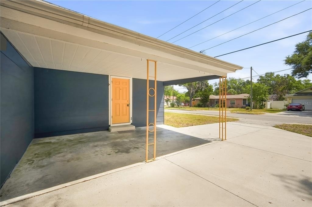 1419 E Jean Street - Photo 5