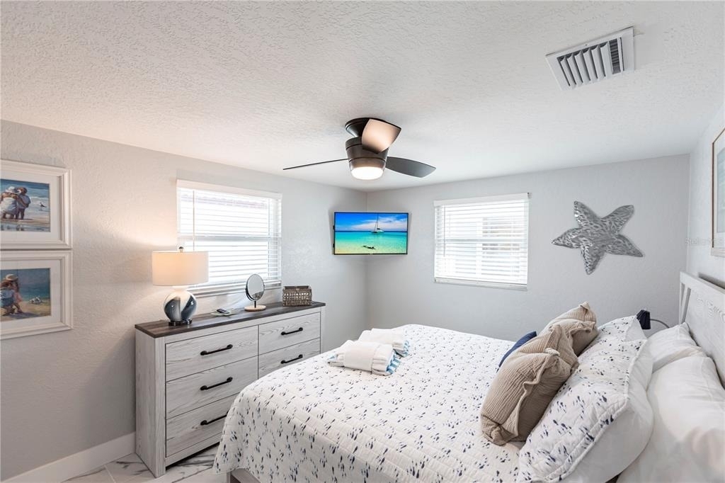 6154 Midnight Pass Road - Photo 10