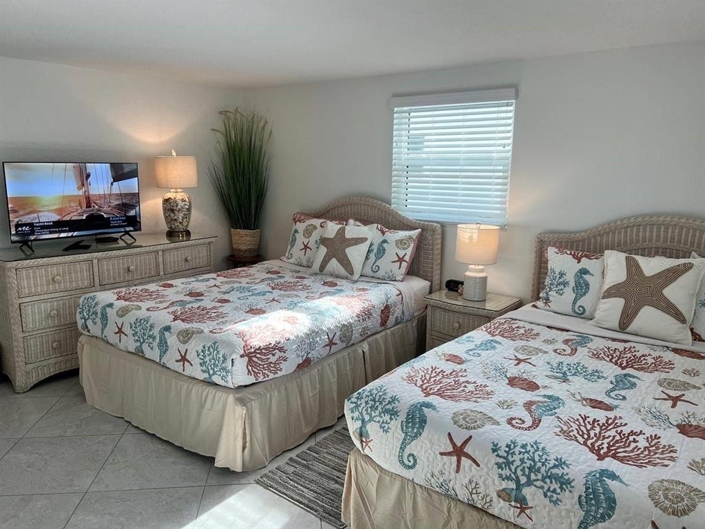 6154 Midnight Pass Road - Photo 8