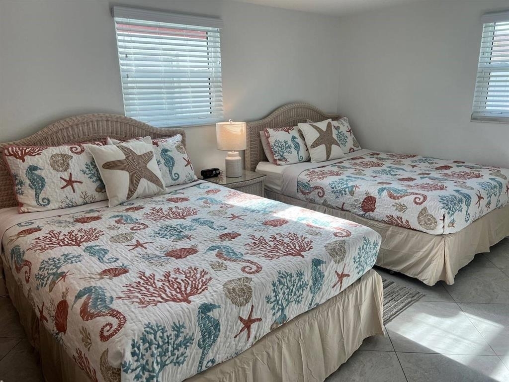 6154 Midnight Pass Road - Photo 4