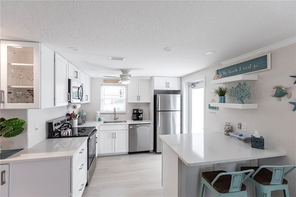6154 Midnight Pass Road - Photo 8