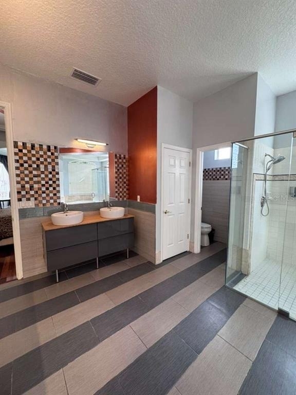 7600 Debeaubien Drive - Photo 8