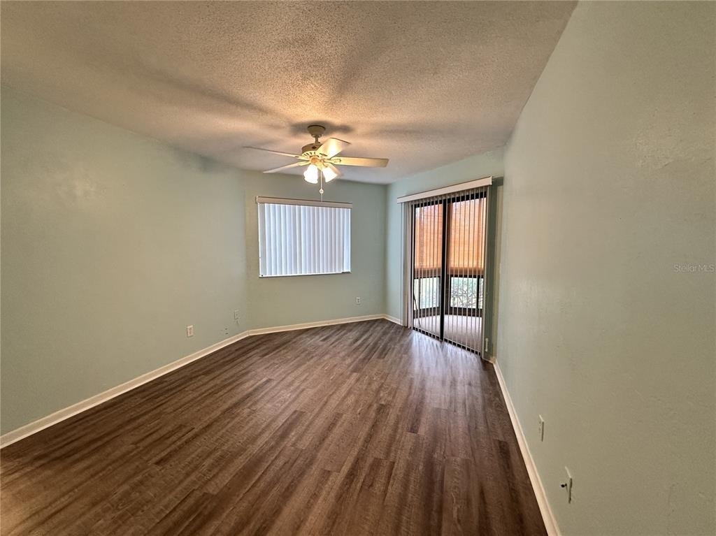 13 Surrey Court - Photo 11