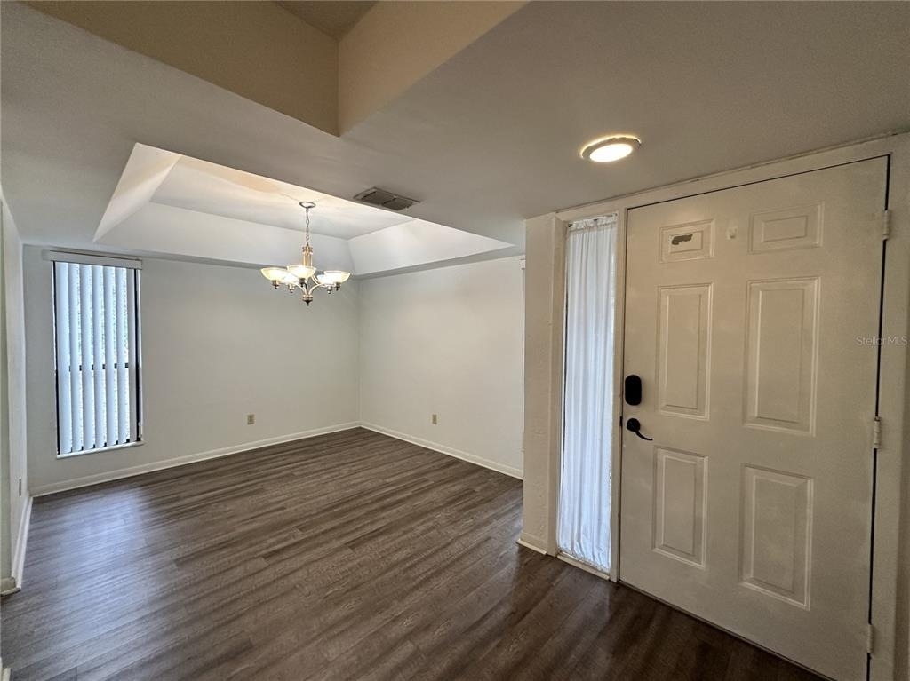 13 Surrey Court - Photo 4