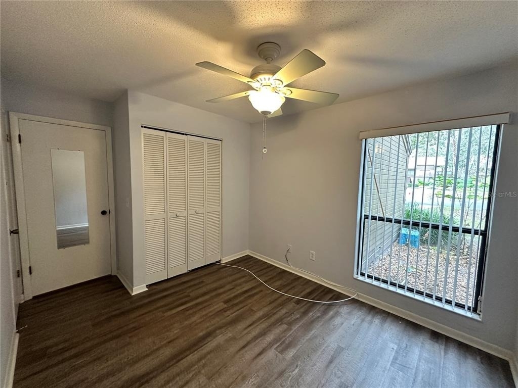 13 Surrey Court - Photo 18