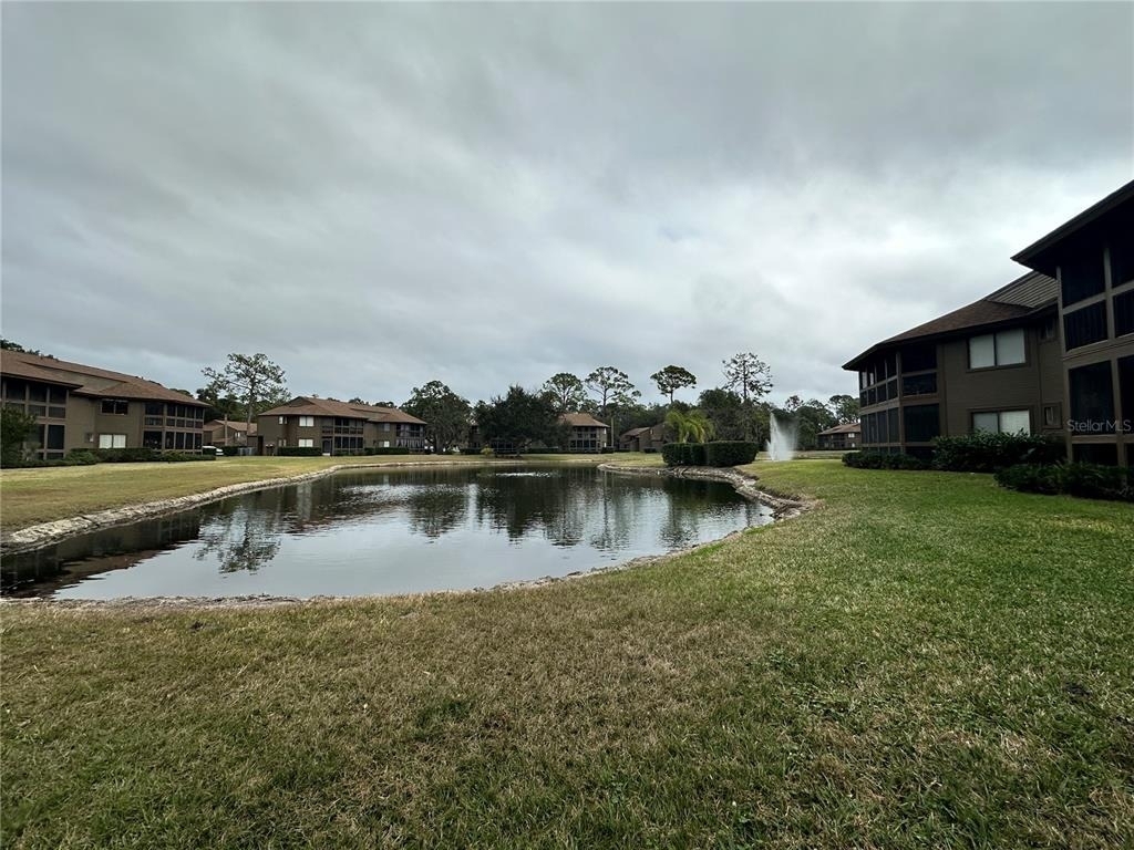 13 Surrey Court - Photo 26