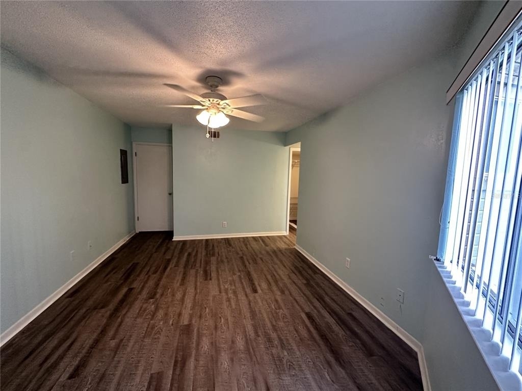 13 Surrey Court - Photo 12