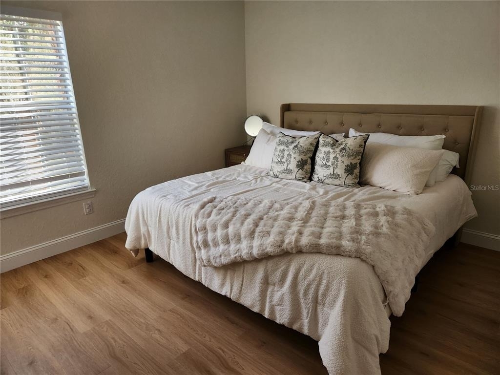 8926 Manor Loop Circle - Photo 17