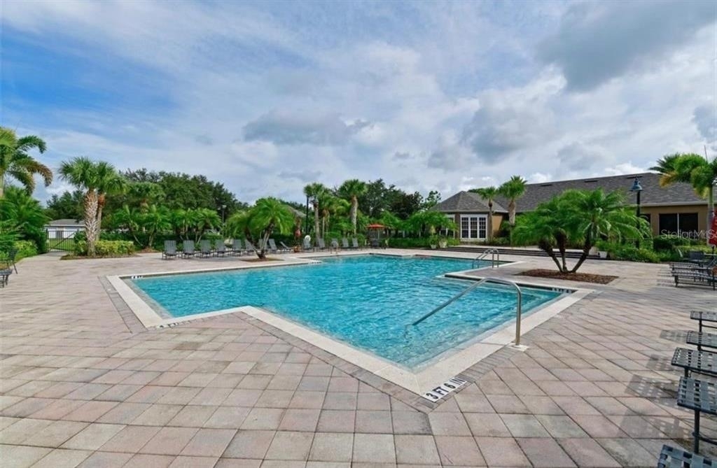 8926 Manor Loop Circle - Photo 27