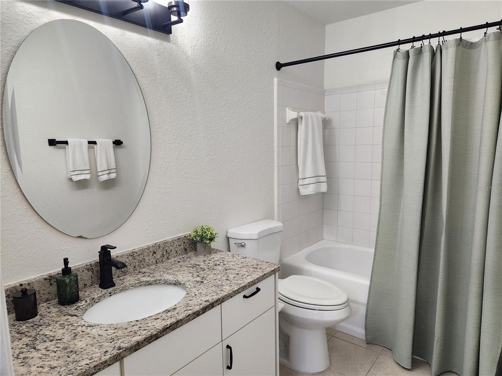 8926 Manor Loop Circle - Photo 16