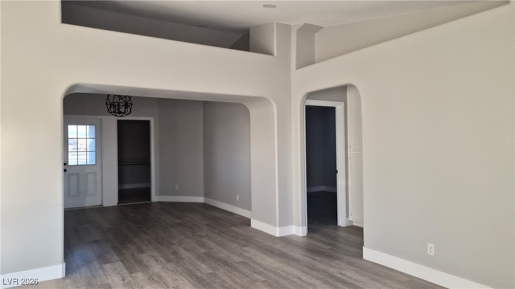 5271 Deanna Street - Photo 4