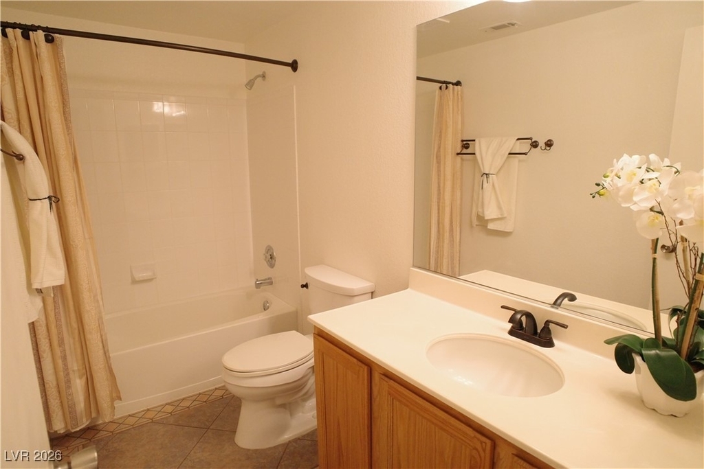 7450 S Eastern Avenue - Photo 6