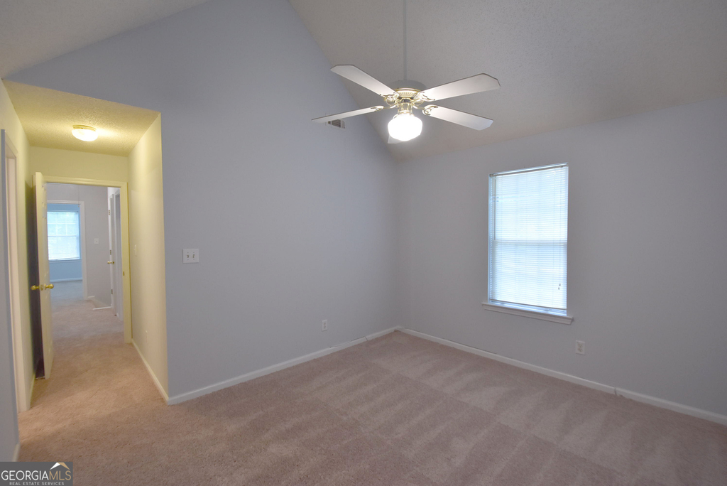 147 S Fairfield Drive - Photo 17