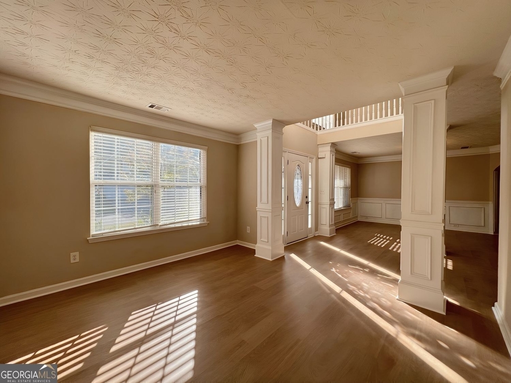 2751 Spence Court - Photo 6
