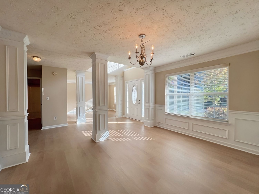 2751 Spence Court - Photo 3