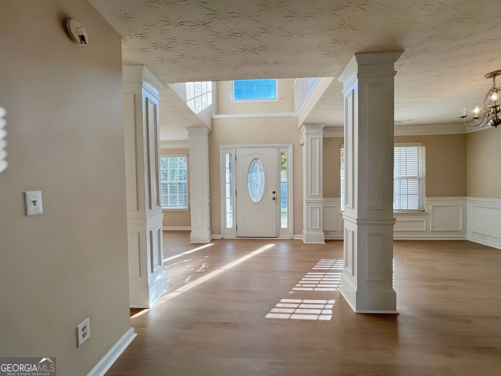 2751 Spence Court - Photo 2
