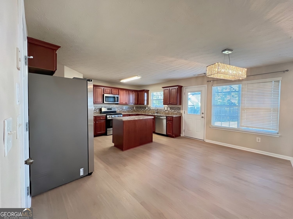 2751 Spence Court - Photo 15