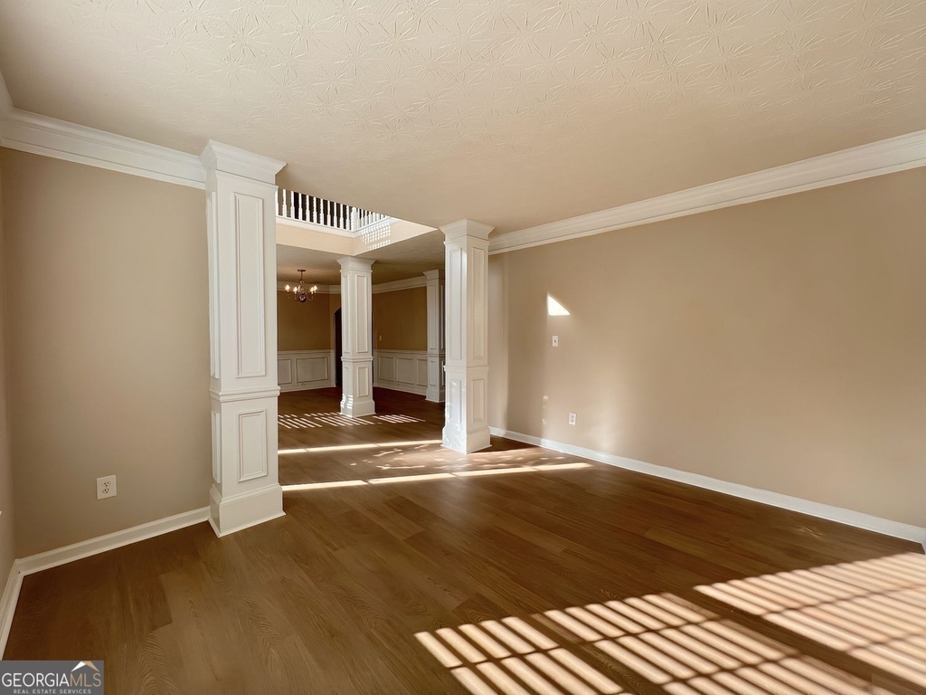 2751 Spence Court - Photo 7