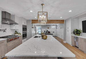 111 Sanborn Avenue - Photo 15
